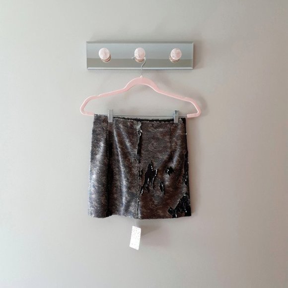 NWT Free People sequin camo print mini skirt, 0 - Picture 7 of 8